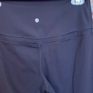 CRZ yoga pants. Medium black